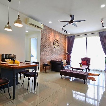 Conezion Near Ioi City Mall, Maeps Serdang, Putrajaya By Cloud Host Luaran gambar