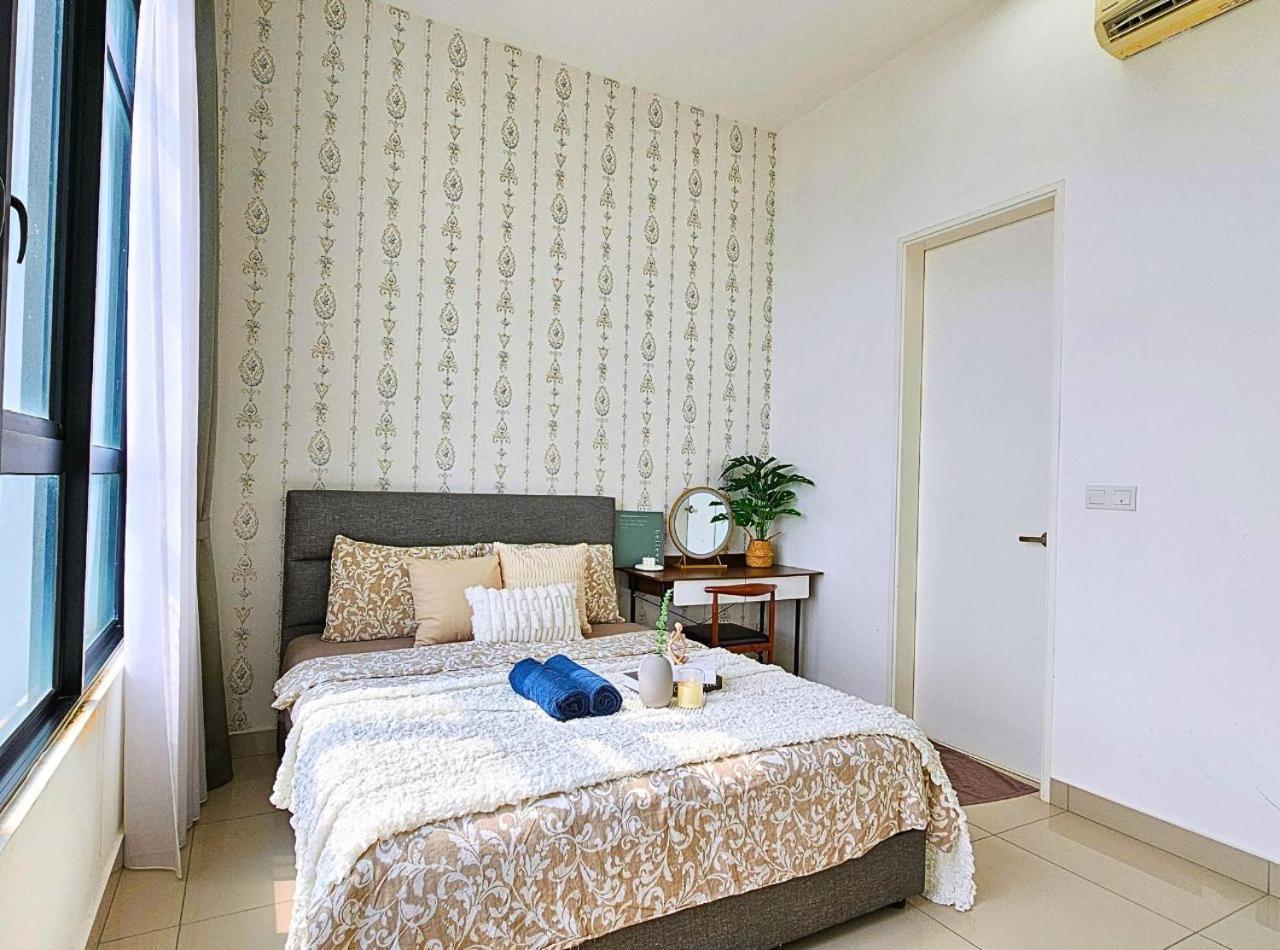 Conezion Near Ioi City Mall, Maeps Serdang, Putrajaya By Cloud Host Luaran gambar