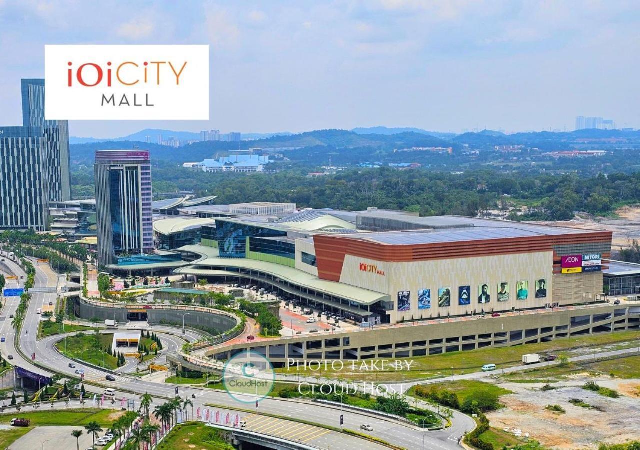 Conezion Near Ioi City Mall, Maeps Serdang, Putrajaya By Cloud Host Luaran gambar