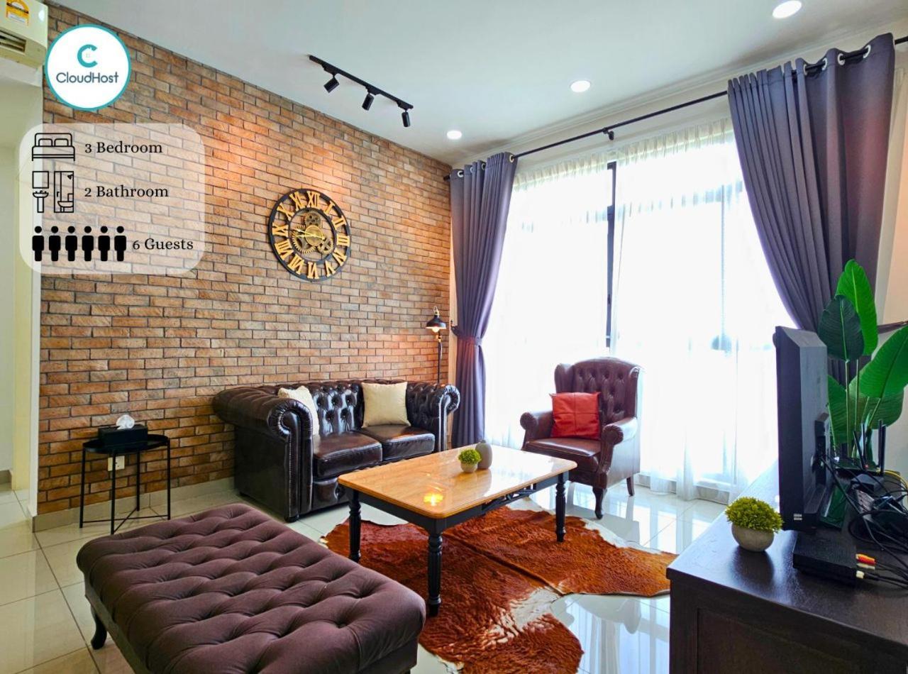Conezion Near Ioi City Mall, Maeps Serdang, Putrajaya By Cloud Host Bilik gambar